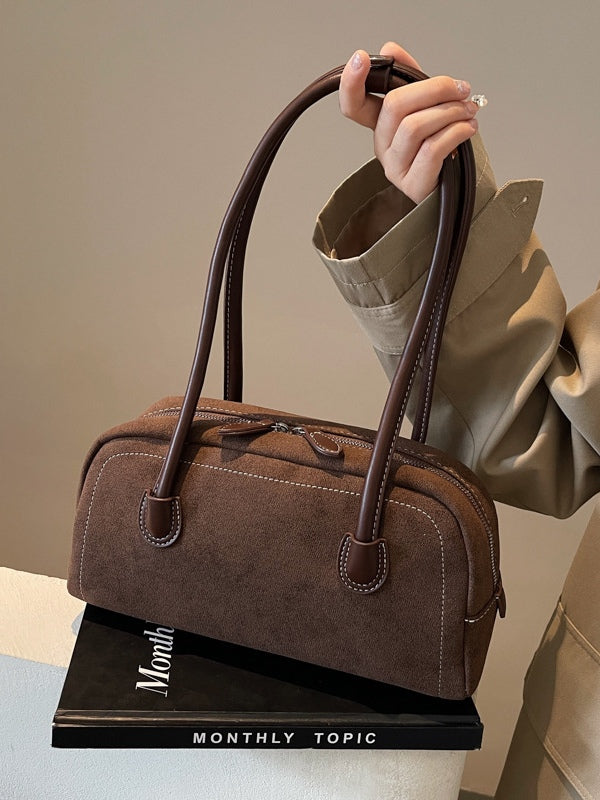 Schultertasche im Pillow-Design