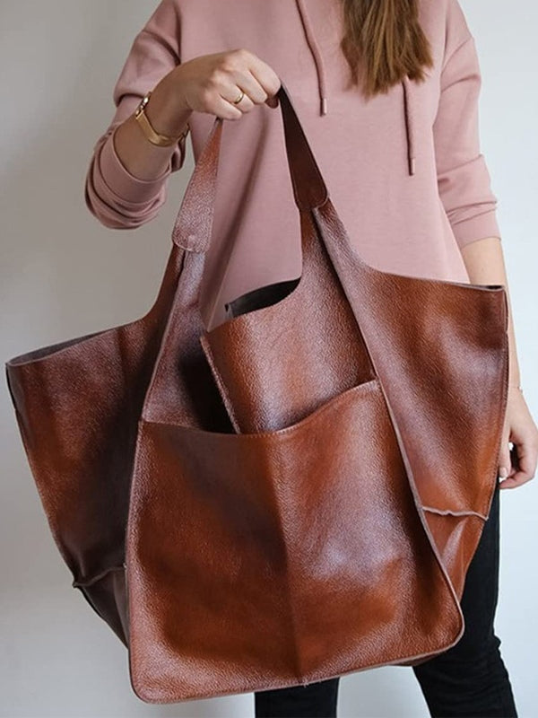 Große Schultertasche in weicher Lederoptik