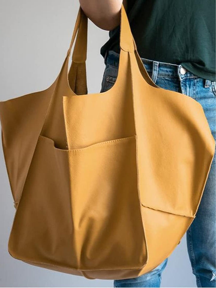 Große Schultertasche in weicher Lederoptik