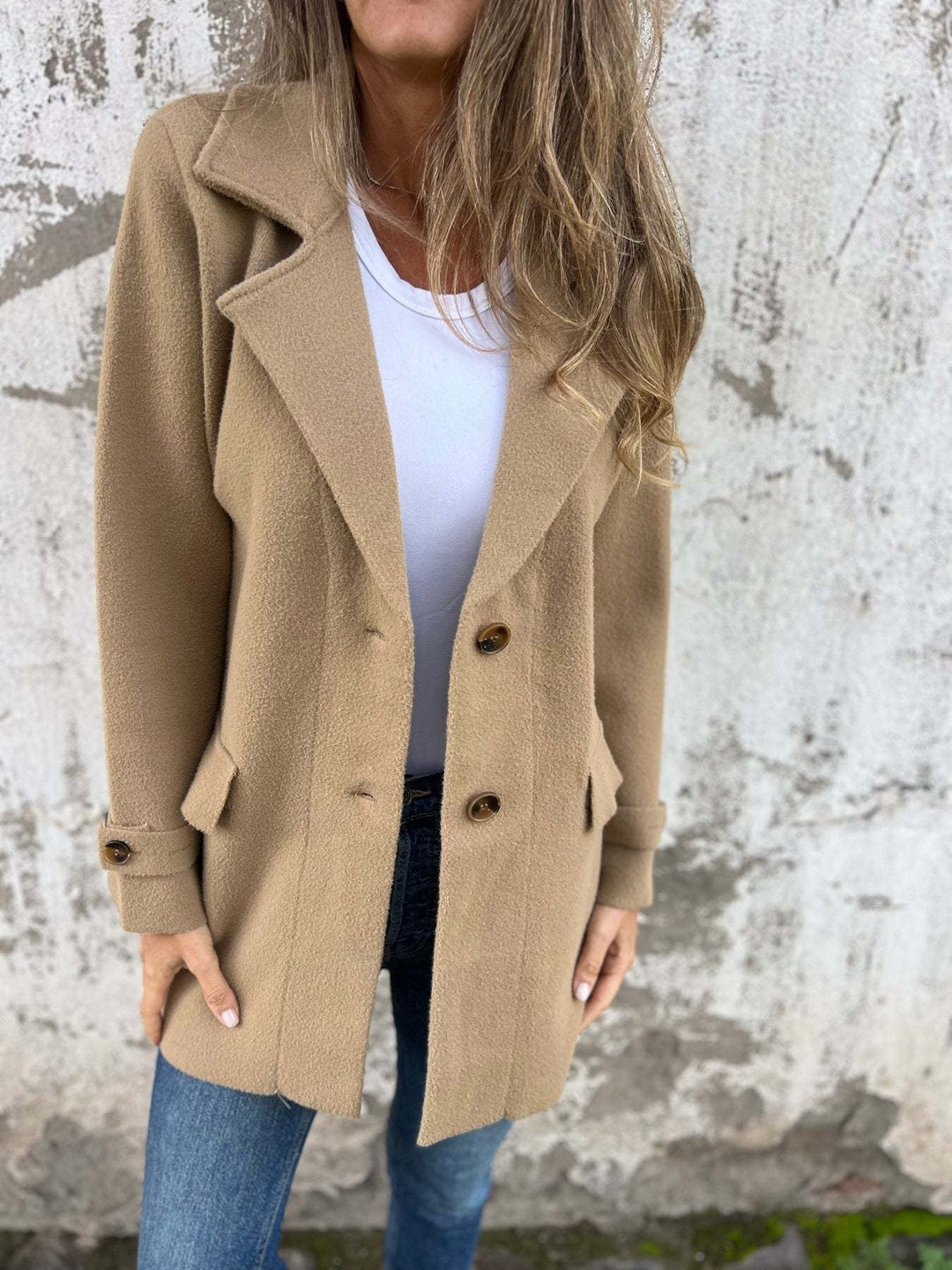 Lena-Gard | Übergangsjacke mit Reverskragen und Knopfdetails