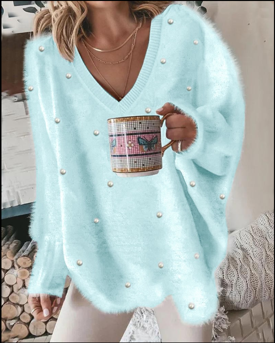 Klara-Line | Pullover mit V-Ausschnitt und Perlendetails