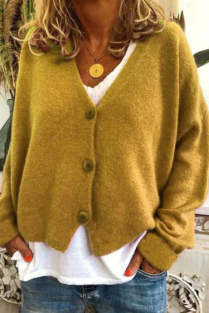 Nora | Warme Strickjacke mit V-Ausschnitt und Knopfleiste