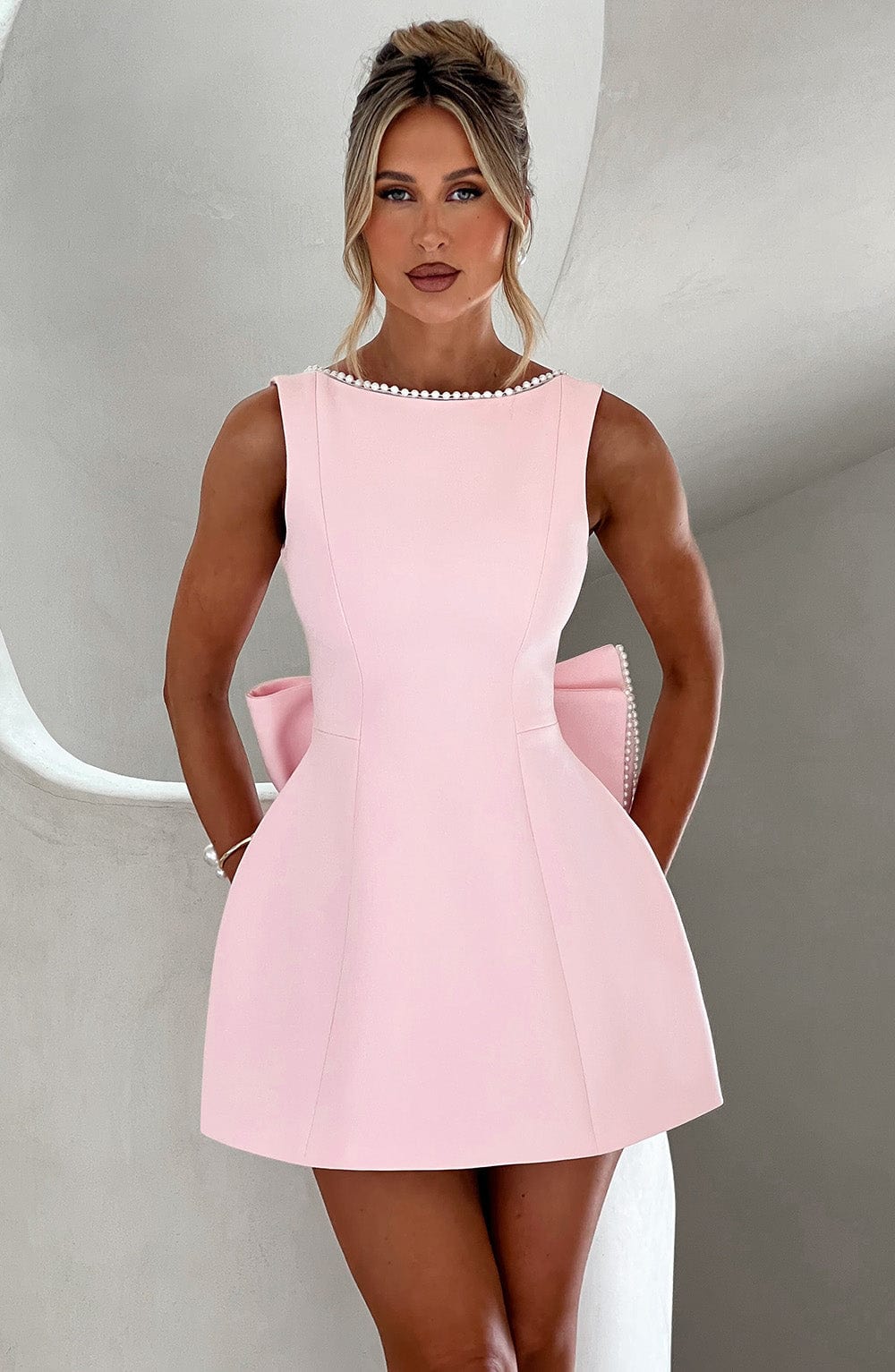 Rosa-Berta | Romantisches Minikleid mit Schleife
