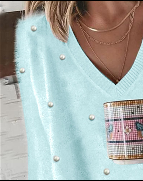 Klara-Line | Pullover mit V-Ausschnitt und Perlendetails