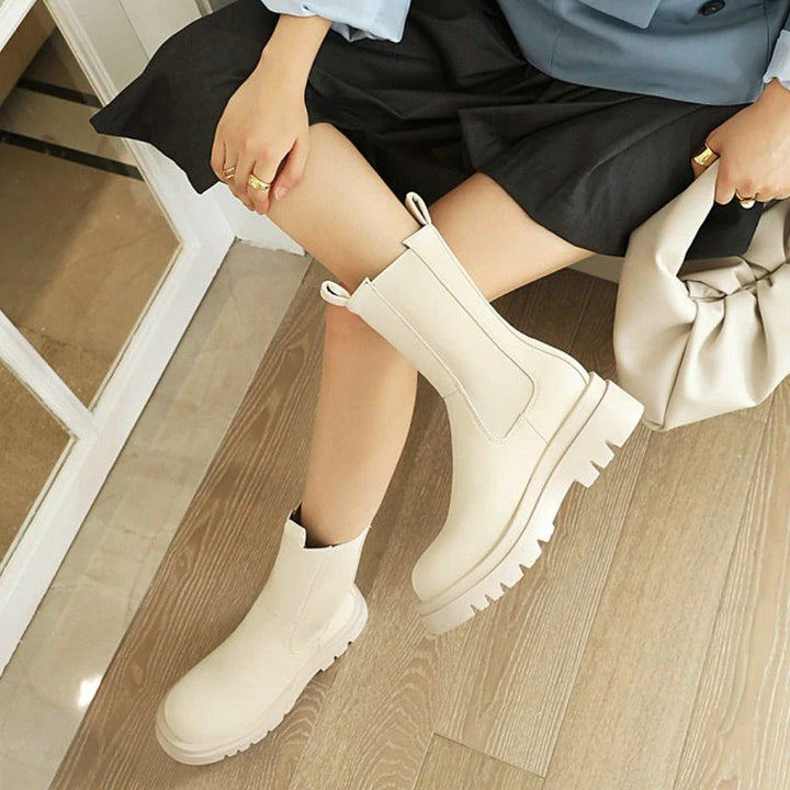 Hanne-Gard | Chunky Stiefel mit Plateausohle und elastischen Einsätzen