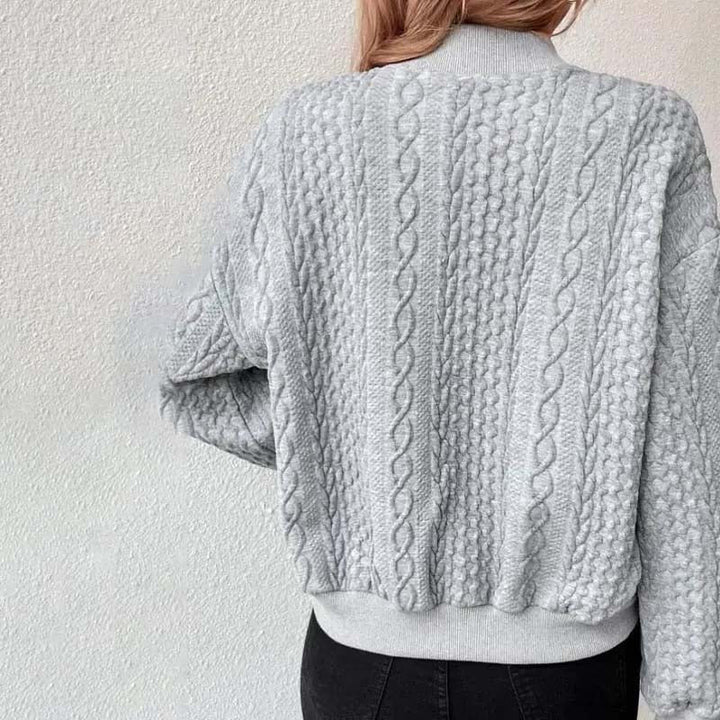 Amalia | Elegante Strickjacke mit Knopfleiste