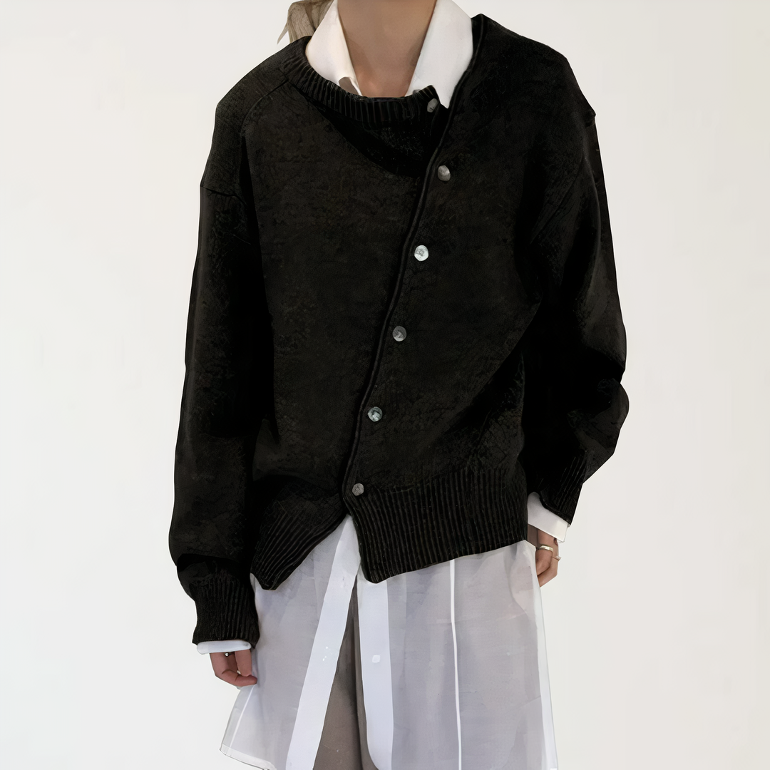 Hanne-Kathrin | Lässige Strickjacke mit asymmetrischem Saum