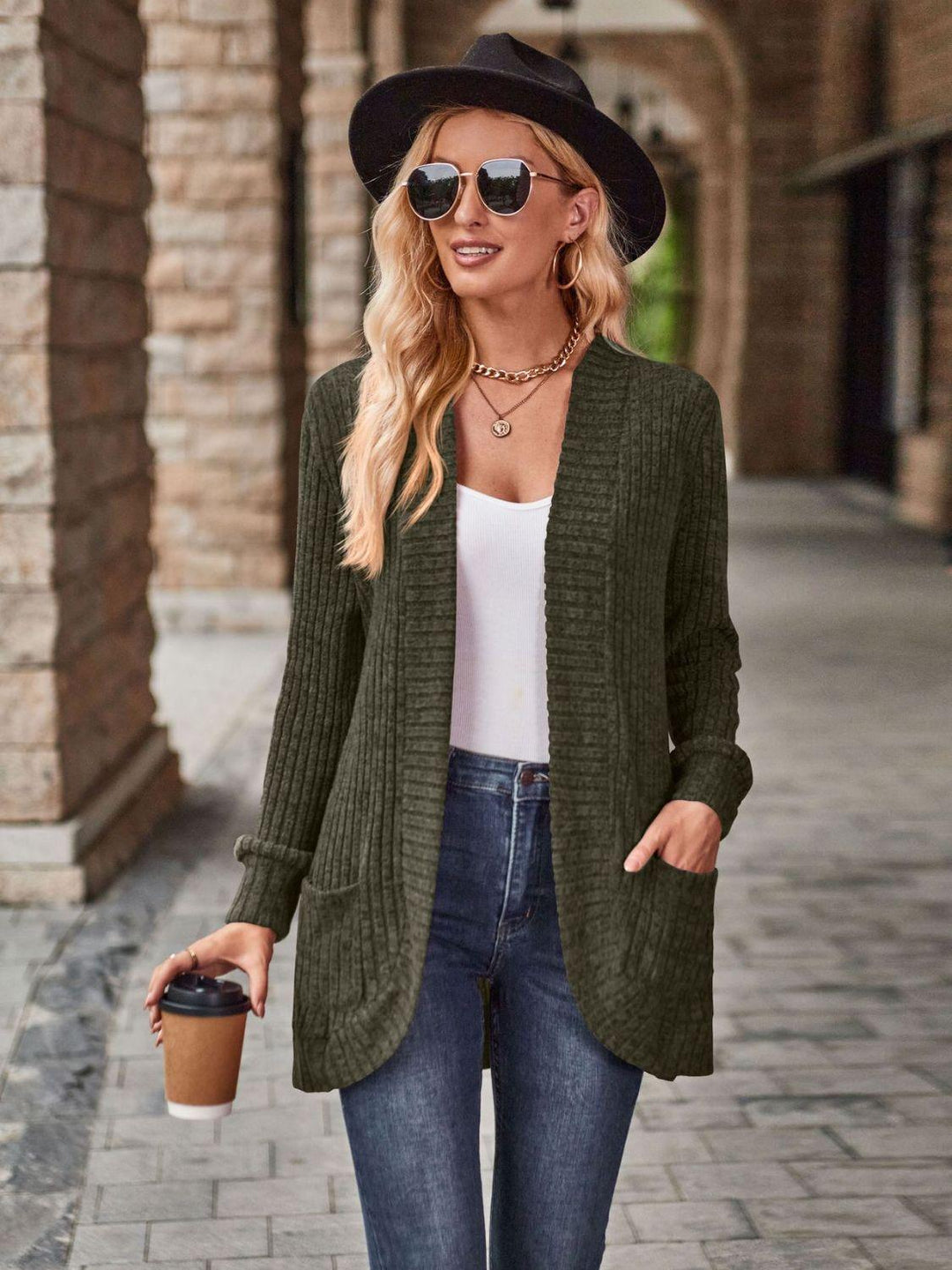 Malwine | Gerippte Strickjacke mit Taschen
