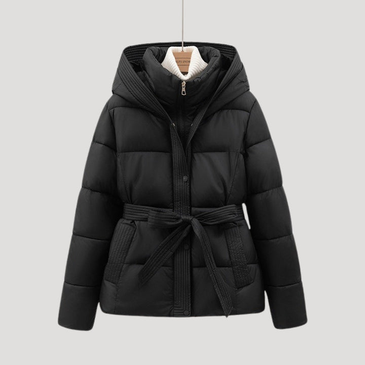 Brunhilde | Wattierte Kapuzenjacke mit Gürtel