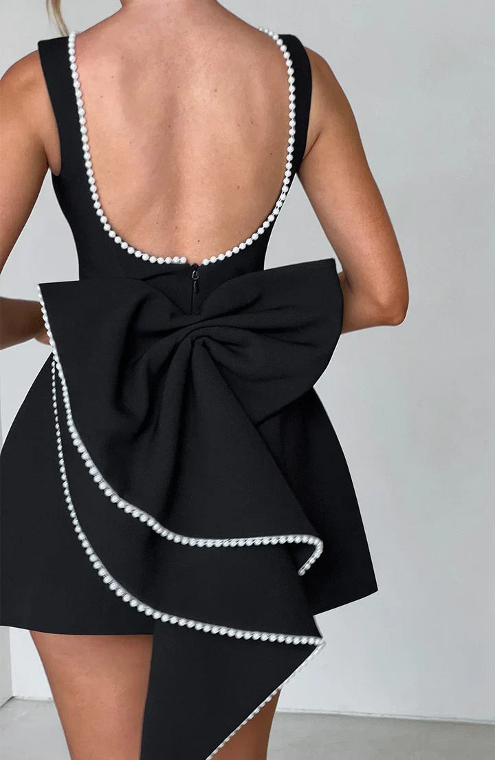 Karla | Elegantes Minikleid mit Schleife