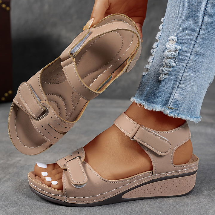 Madison | Bequeme orthopädische Sandale für Damen