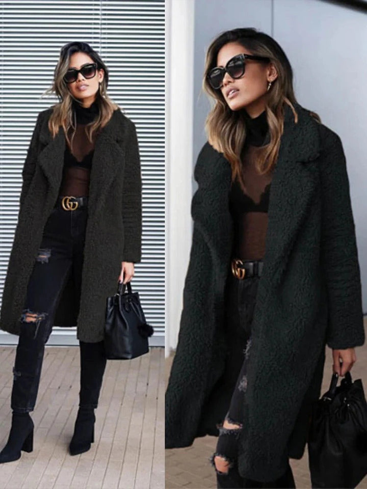 Martha | Kuschelige Teddyjacke mit breitem Revers