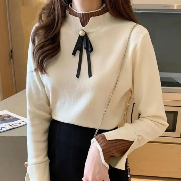 Grete-Luise | Pullover mit Stehkragen und femininem Banddetail