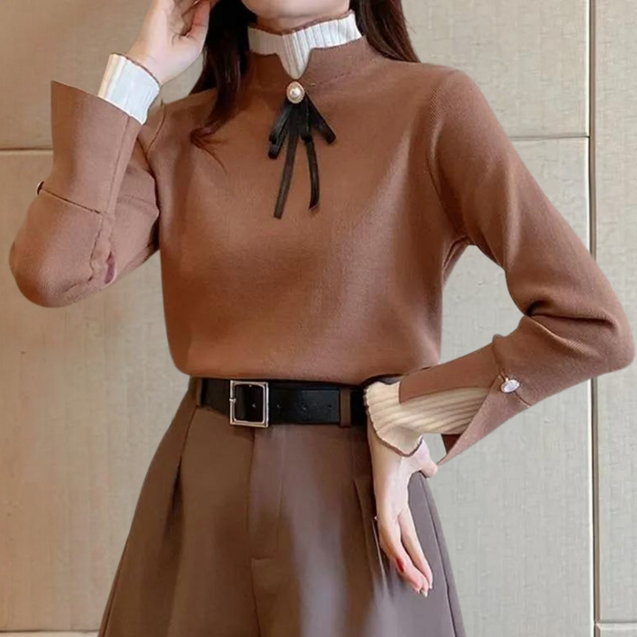 Grete-Luise | Pullover mit Stehkragen und femininem Banddetail