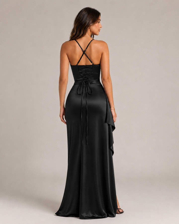 Elsa-Lene | Drapiertes Maxikleid mit Wasserfallausschnitt und hohem Schlitz