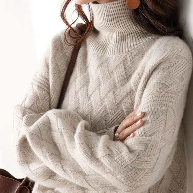 Hanna | Strickpullover mit geometrischem Muster und hohem Kragen