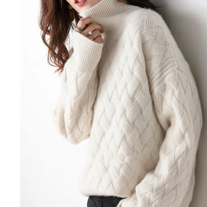 Hanna | Strickpullover mit geometrischem Muster und hohem Kragen