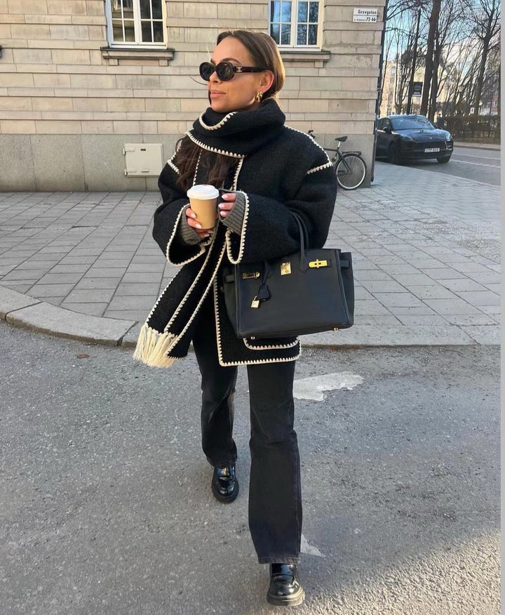 Bernhardine | Oversized Winterjacke für Damen mit passendem Schal