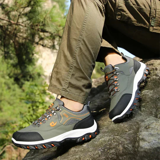 Orthopädische Wanderschuhe für Herren
