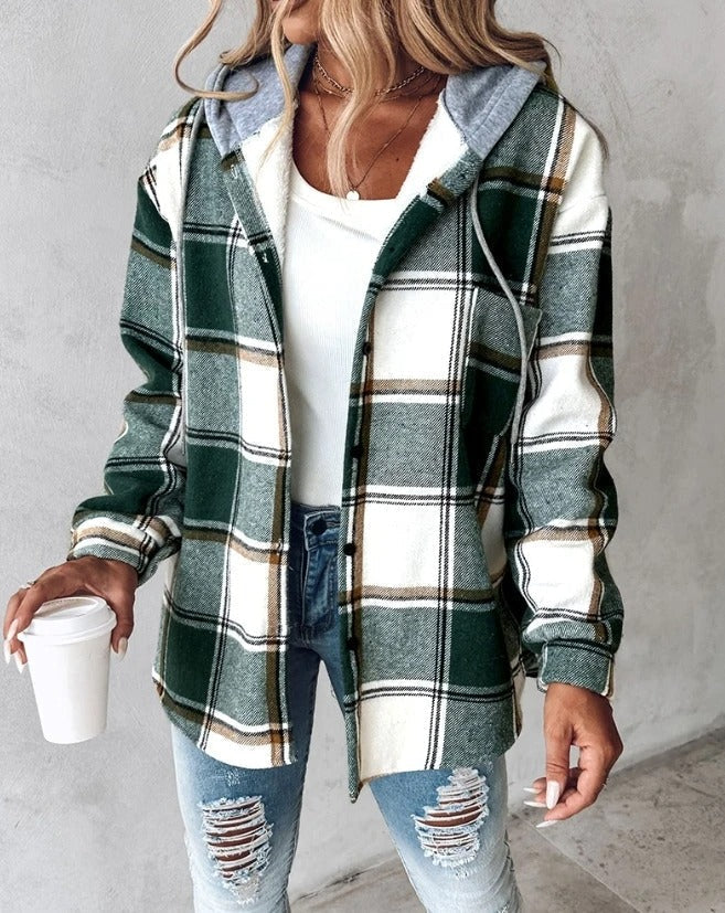 Irmtraud | Karierte Winterjacke mit Kapuze und warmem Futter