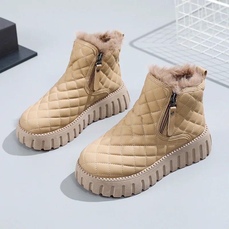 Franziska | Gefütterte Stiefel mit Reißverschluss und wattiertem Design