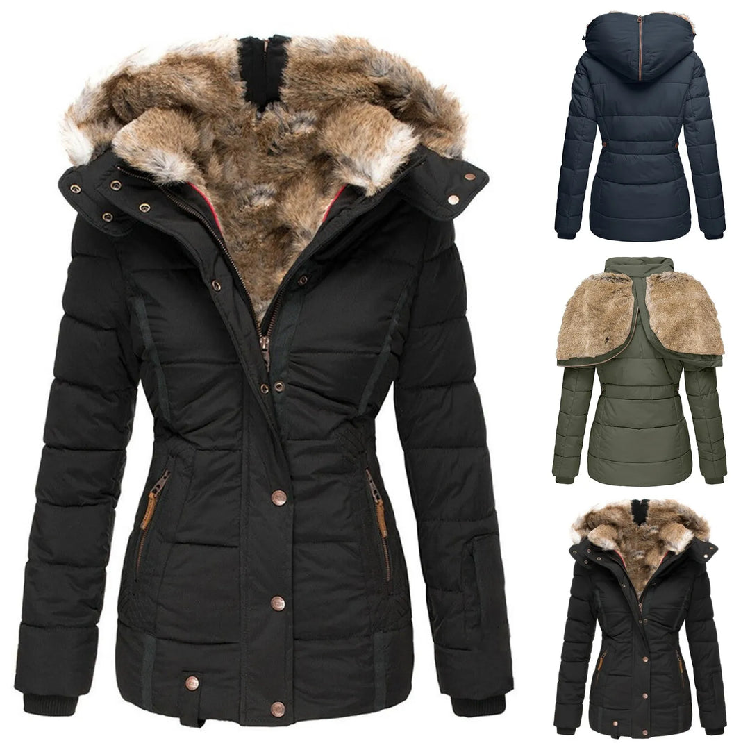 Britta | Winterjacke mit Fellfutter, gefütterter Kapuze und geräumigen Taschen