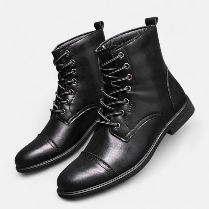 Stilvolle Herrenstiefel aus hochwertigem Kunstleder
