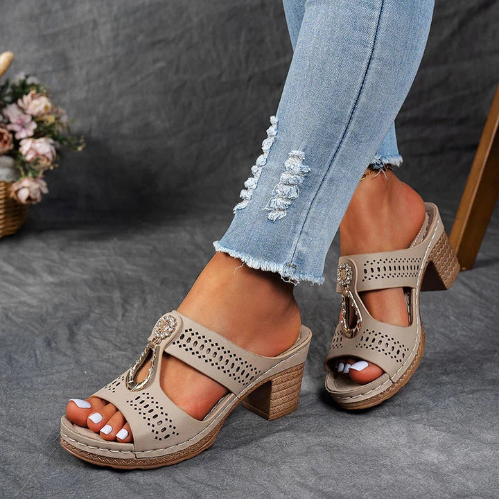 Abby | Orthopädische Sandale für Damen