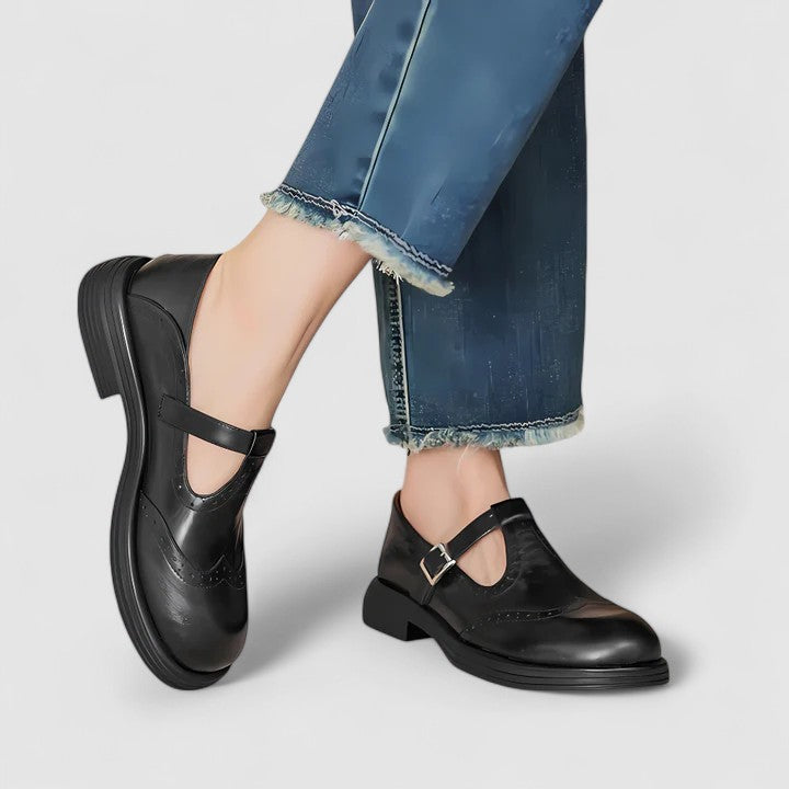 Anna-Kathrin | Klassische Richelieu-Schuhe mit Riemen
