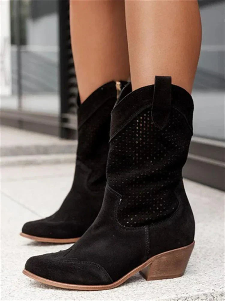 Eva-Trud | Hohe Stiefel aus veganem Leder mit strukturiertem Design