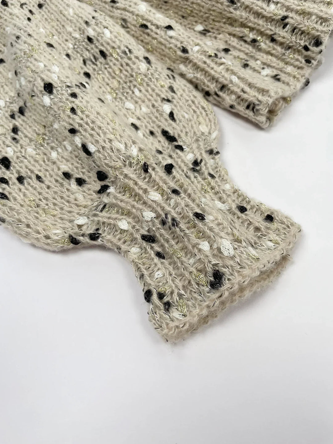 Karin-Marie | Strickpullover mit klassischem Rundhalsausschnitt und entspannter Passform