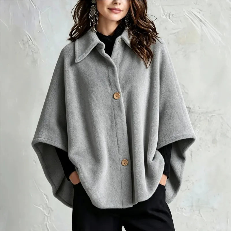 Friedegard | Cape-Jacke für Damen mit Spitzkragen