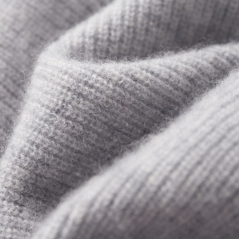 Gebhard | Strickjacke mit Kapuze und durchgehendem Reißverschluss