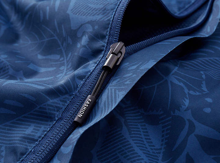 Karin-Lotte | Leichte Übergangsjacke mit Blätterprint