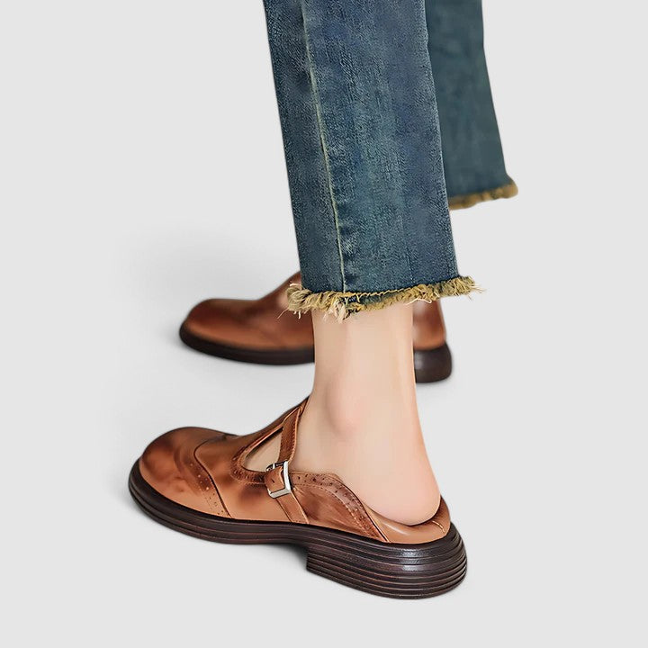 Anna-Kathrin | Klassische Richelieu-Schuhe mit Riemen