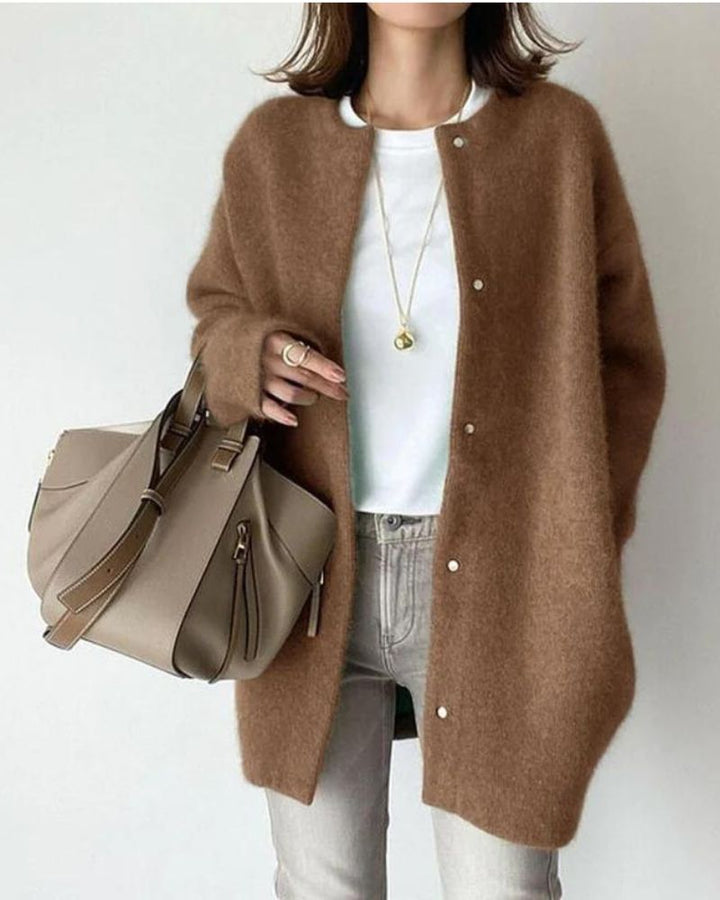 Anna-Line | Stilvolle Strickjacke aus warmem Material