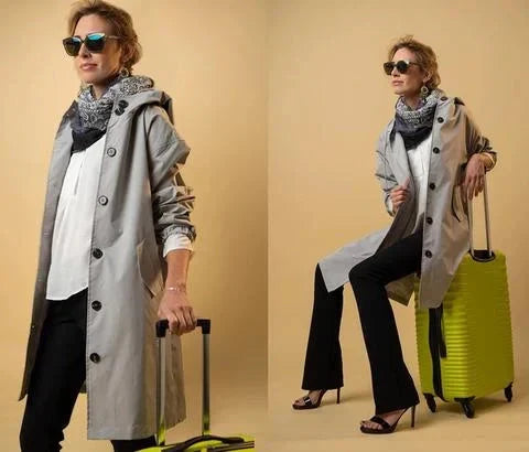 Ingeborg | Regenjacke mit Knopfleiste und verstellbarer Kapuze