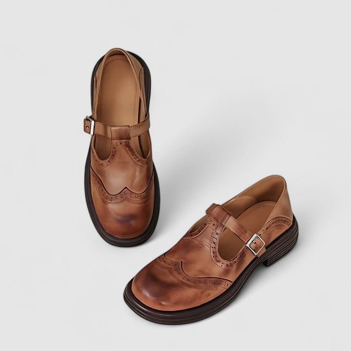 Anna-Kathrin | Klassische Richelieu-Schuhe mit Riemen