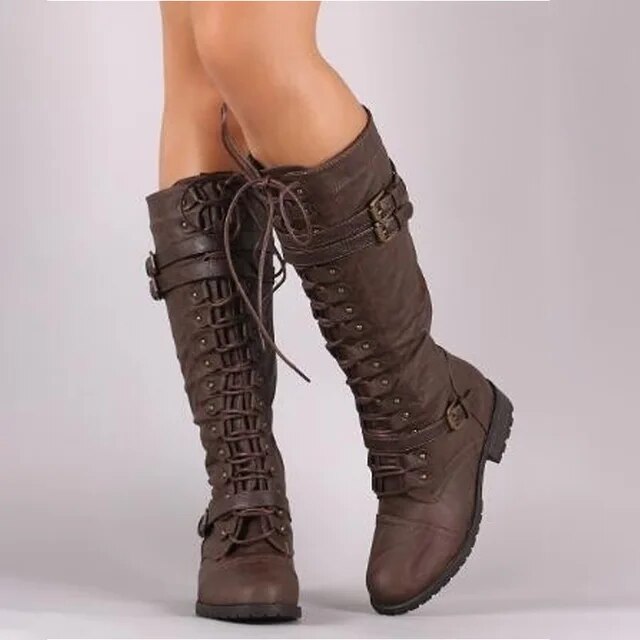 Marie-Rose | Stiefel aus veganem Leder mit Schnürung und Schnallendetail