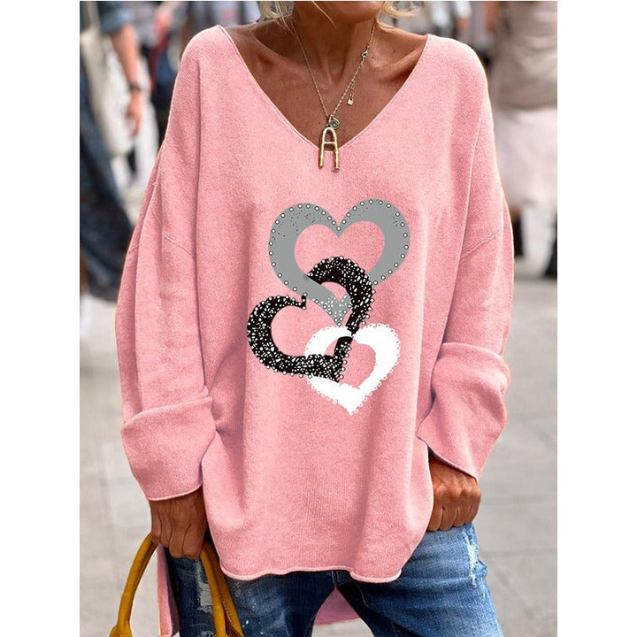 Charlotte | Weicher Strickpullover mit Herzchenprint und V-Ausschnitt