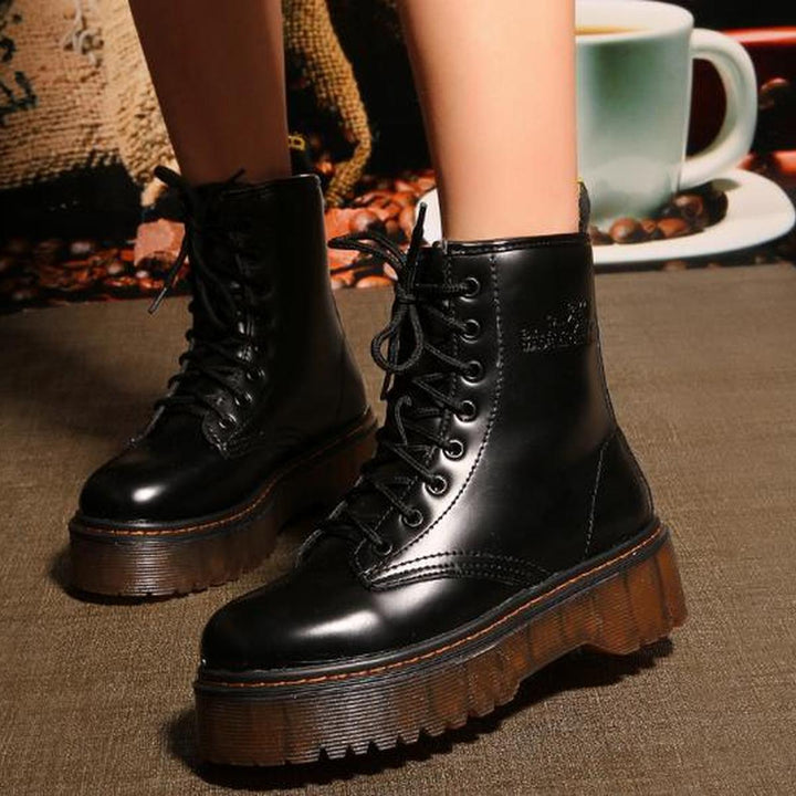 Klara-Lene | Urbane Chunky Chelsea Boots