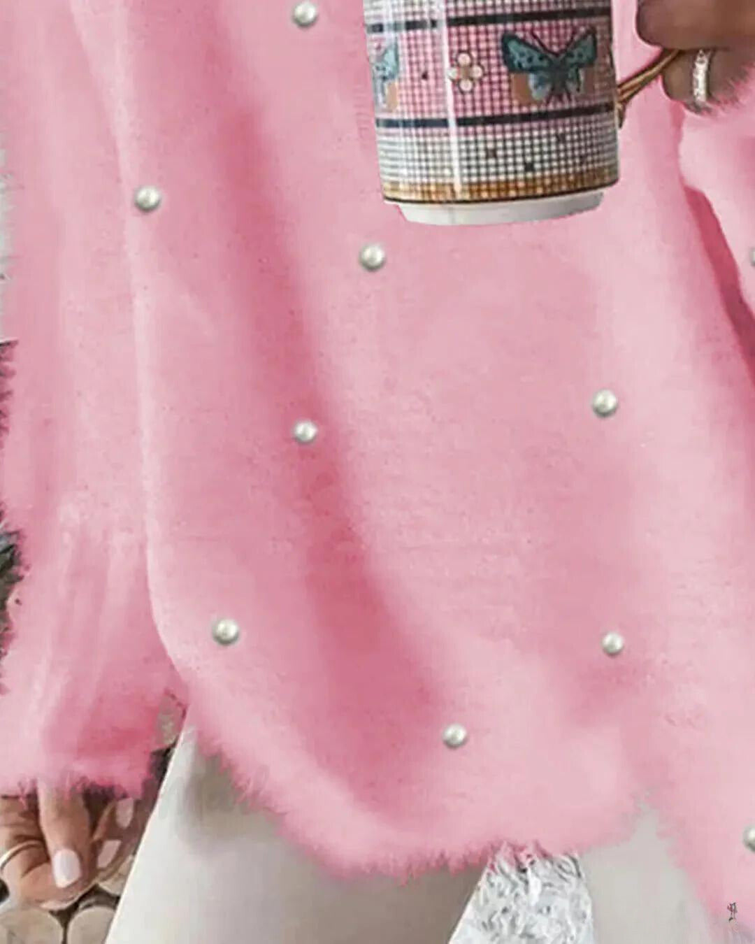 Klara-Line | Pullover mit V-Ausschnitt und Perlendetails