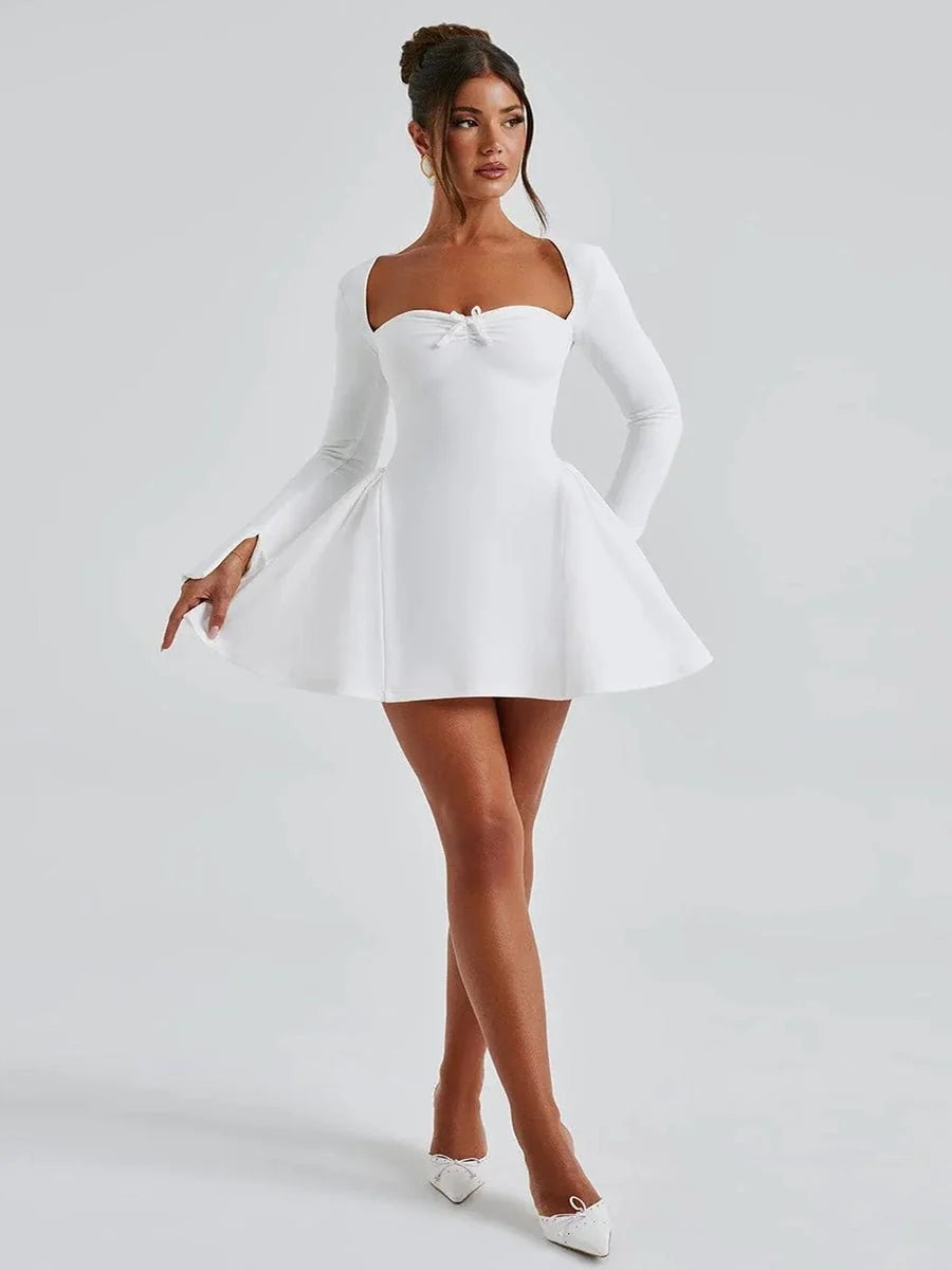 Carlotta | A-Linien-Minikleid mit langen Ärmeln