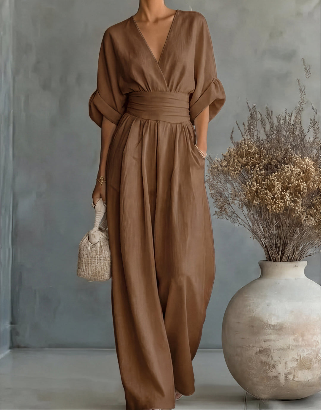 Daniela | Eleganter Jumpsuit mit V-Ausschnitt und weitem Bein