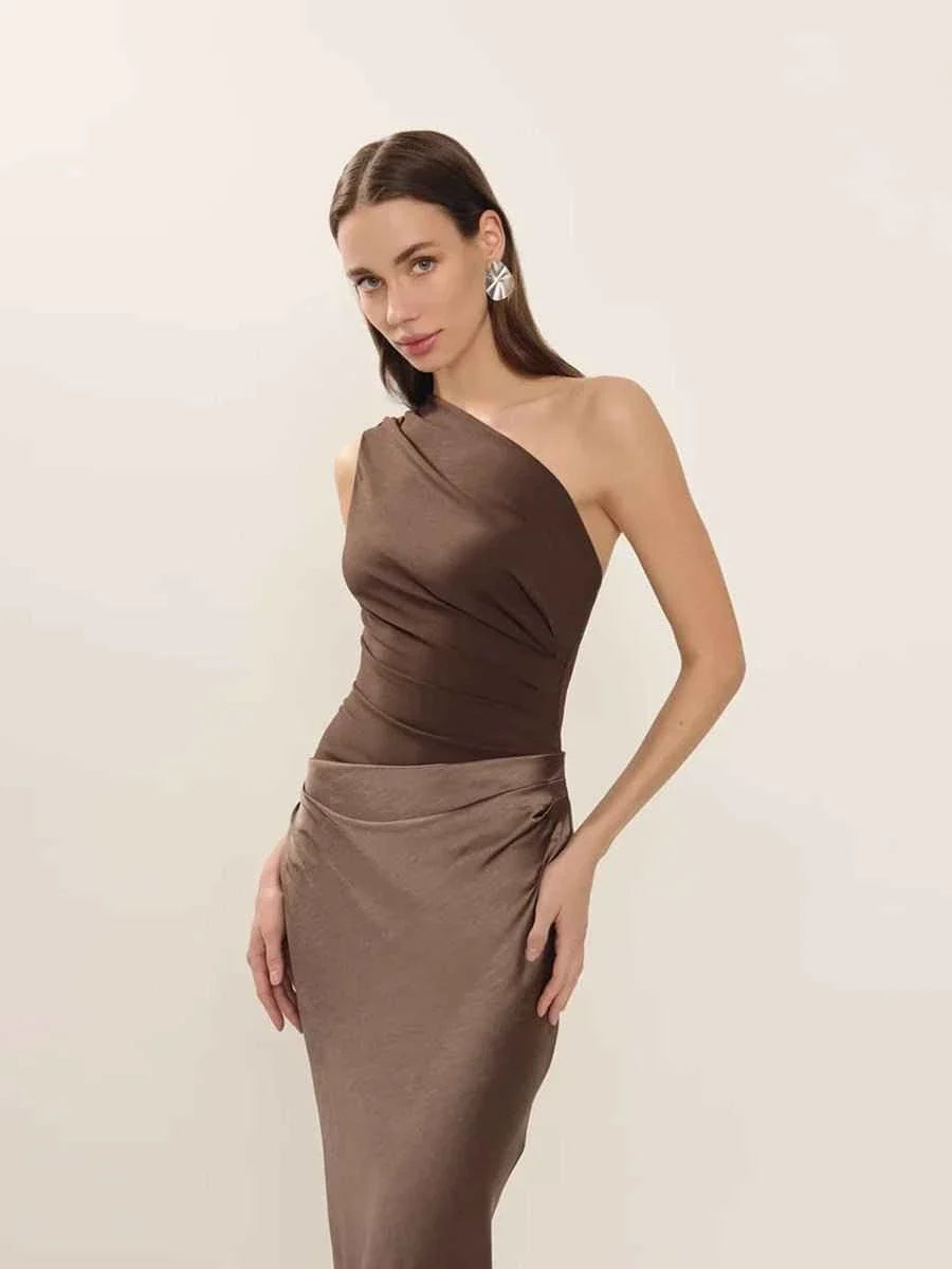 Emilia | Satin-Kleid in Wickeloptik mit Plisseefalten