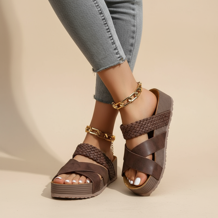 Ava | Bequeme orthopädische Sandale für Damen