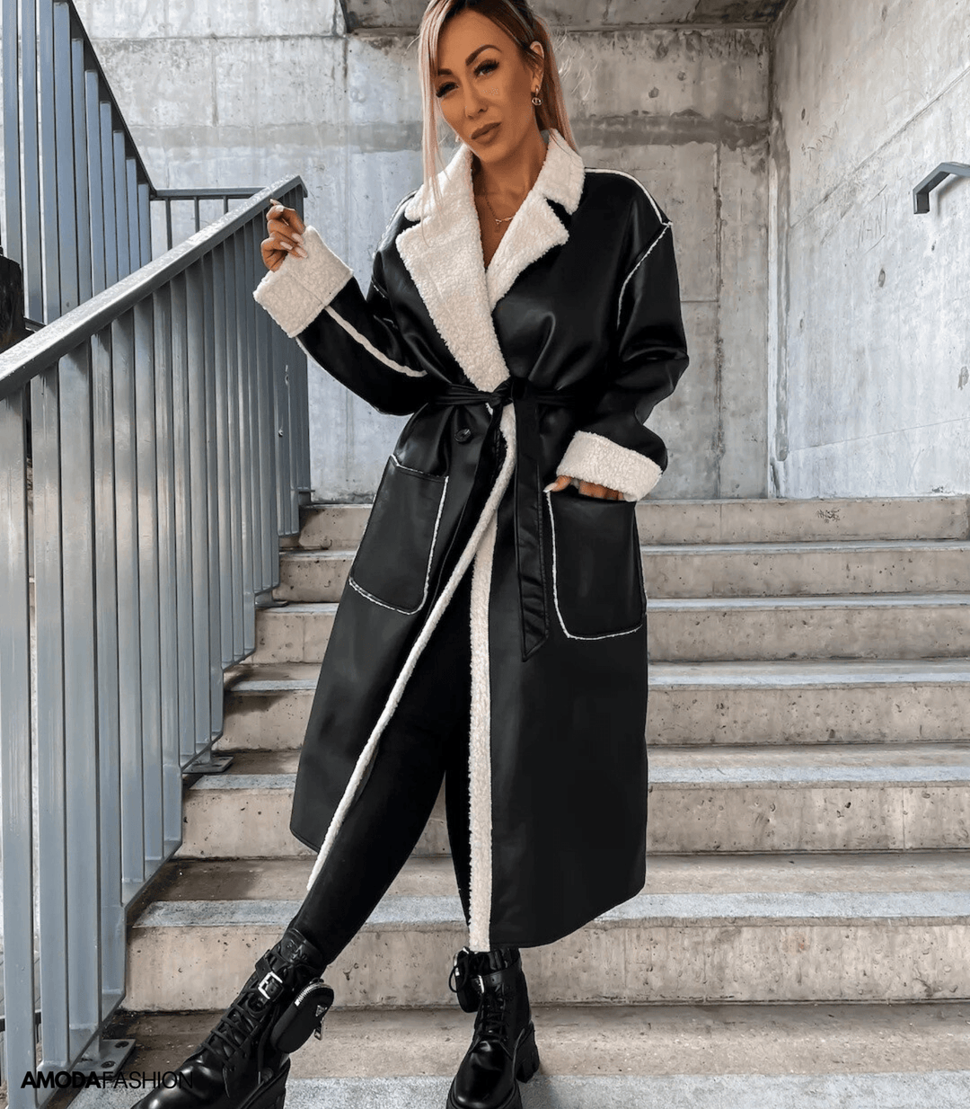 Anne-Maria | Lange Winterjacke aus Leder mit weichem Fleece und Gürtel