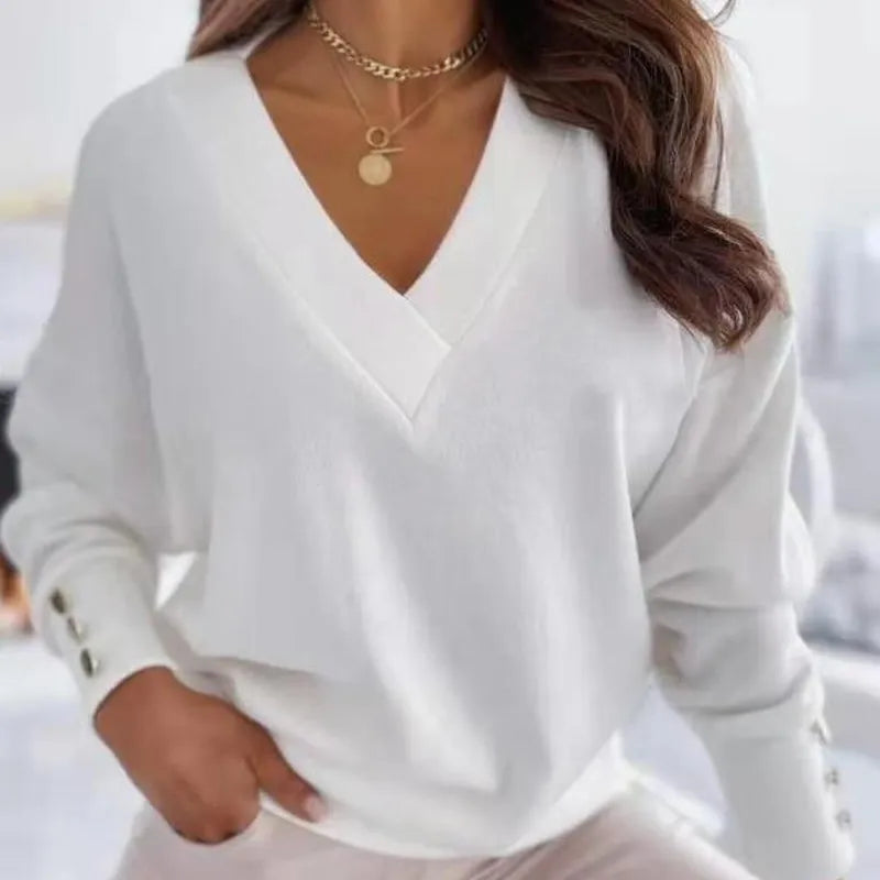 Grete-Lotte | Pullover mit V-Ausschnitt und Knopfdetails