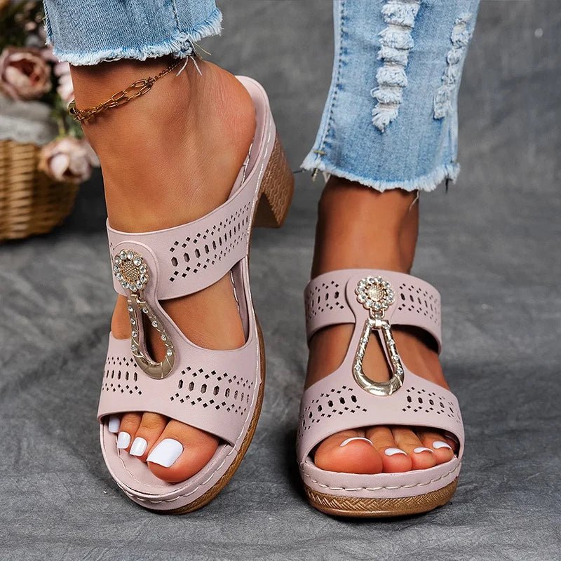Nora | Orthopädische Sandale für Damen