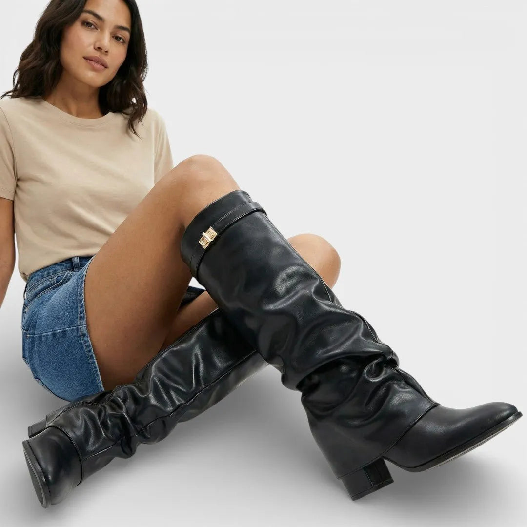 Hadwig | Hohe Stiefel in Lederoptik mit Blockabsatz